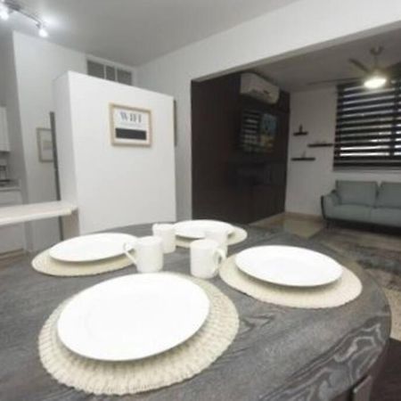Cozy Apartment In The Heart Of The City 庞塞 外观 照片