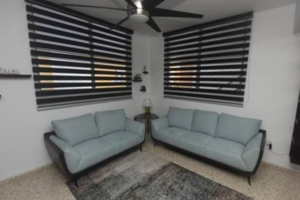 Cozy Apartment In The Heart Of The City 庞塞 外观 照片
